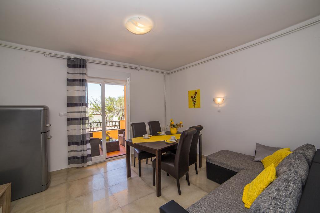 Juric Apartments-Rab Palit Kültér fotó