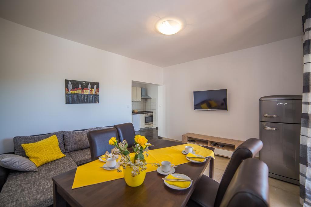 Juric Apartments-Rab Palit Kültér fotó